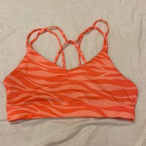 Old Navy Active Pink Zebra Light Support Strappy V-Neck Sports Bra